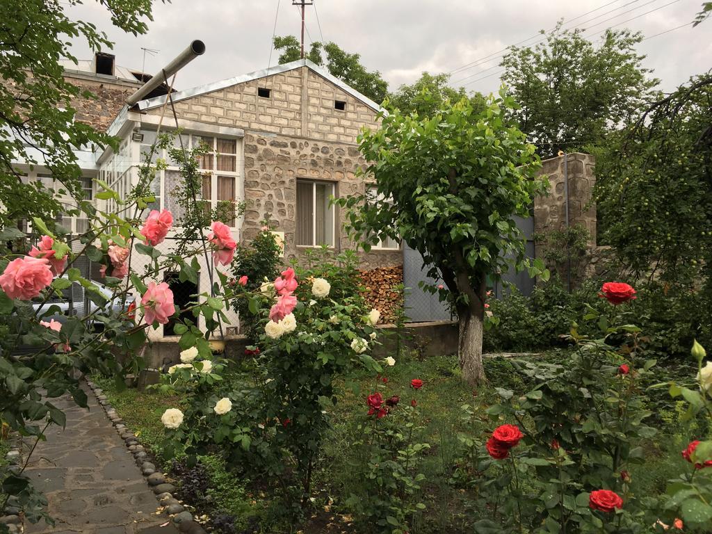 Guesthouse "Ashot Shalunts" Goris Buitenkant foto