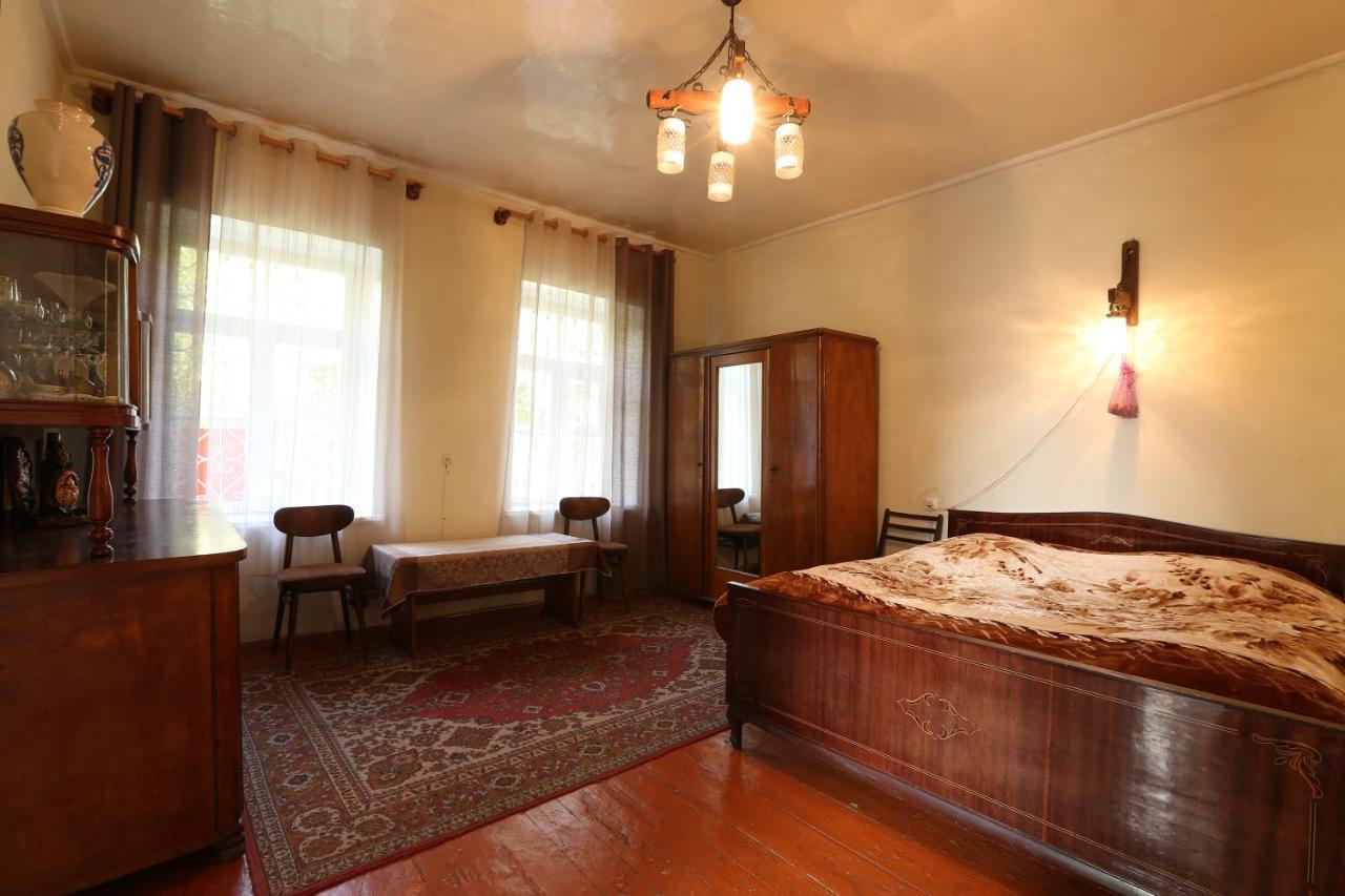 Guesthouse "Ashot Shalunts" Goris Buitenkant foto