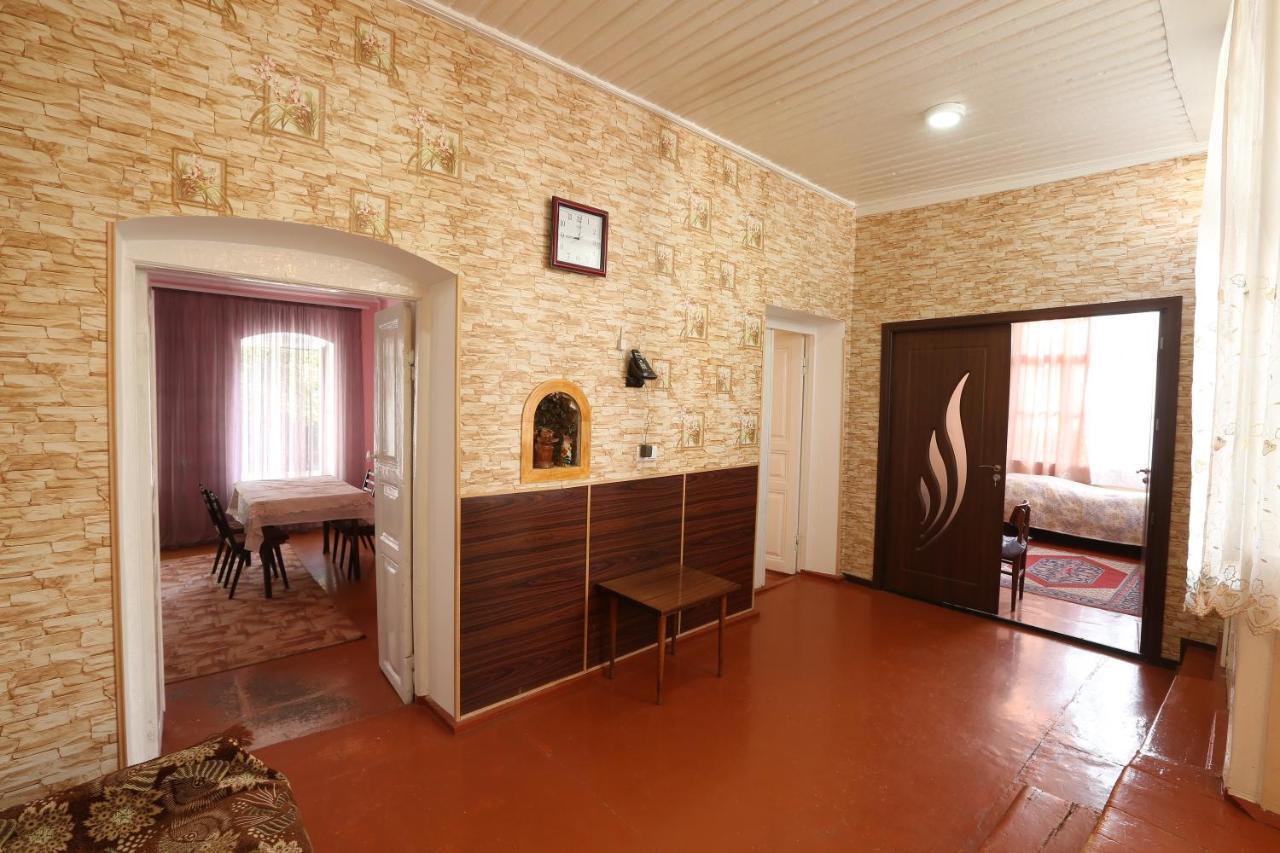 Guesthouse "Ashot Shalunts" Goris Buitenkant foto